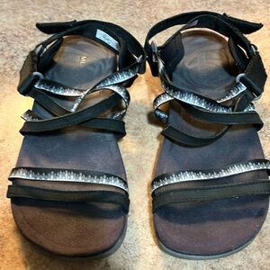 Merrell Sandals